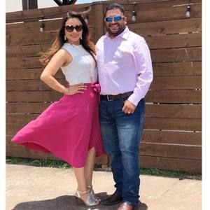 Meet your Posher, Roxanne